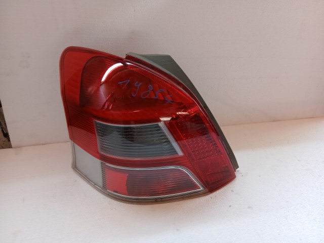 19854 Toyota Yaris II. 2005-2011(xp90) Bal hátsó Lámpa