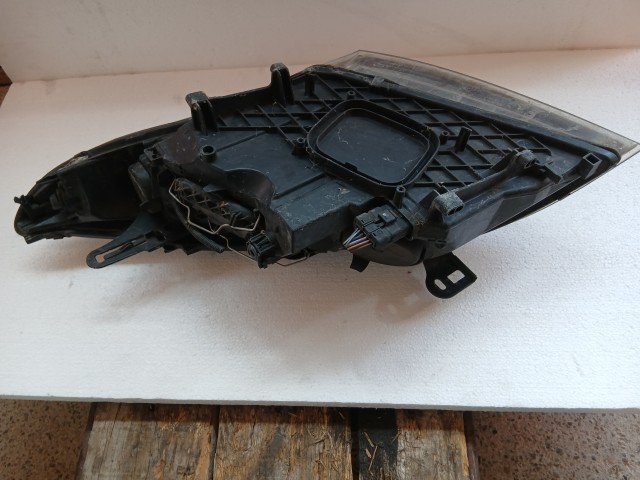 19879 Renault Megane III. 2008-2016 Bal első Lámpa Fényszóró