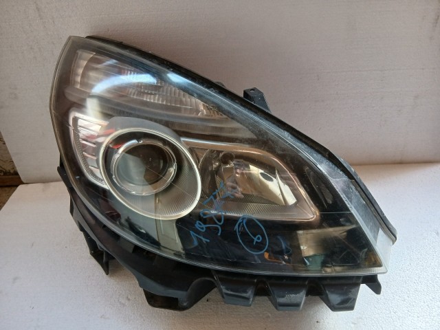 19877 Renault Scenic II 2003-2009 Jobb első Lámpa Fényszóró Xenon