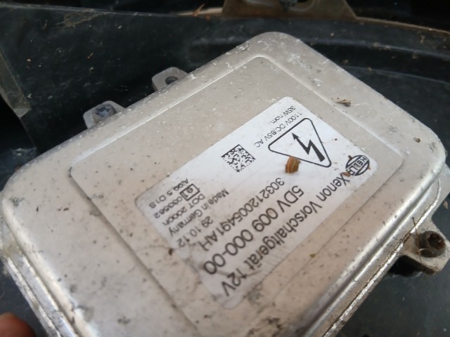 19877 Renault Scenic II 2003-2009 Jobb első Lámpa Fényszóró Xenon