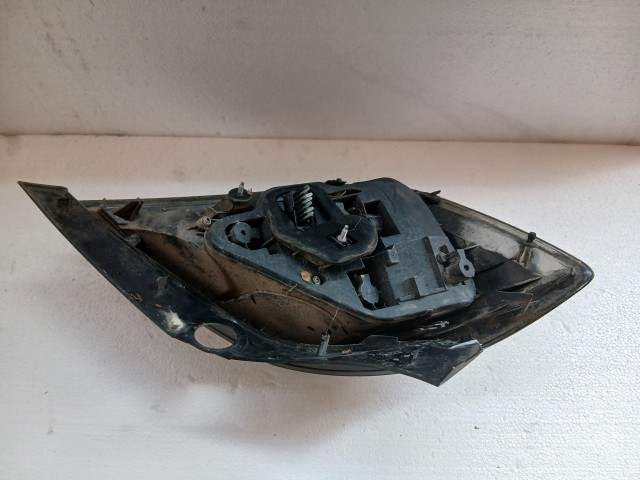 19870 Opel Astra H 2004-2010  Jobb hátsó Lámpa 5 ajtós