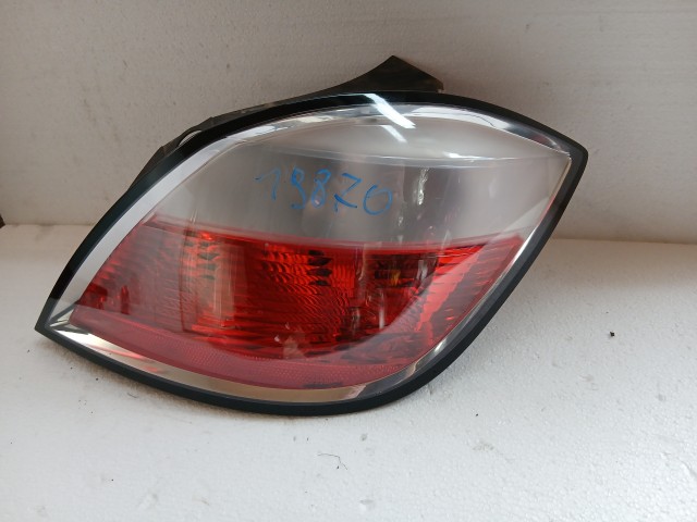 19870 Opel Astra H 2004-2010  Jobb hátsó Lámpa 5 ajtós