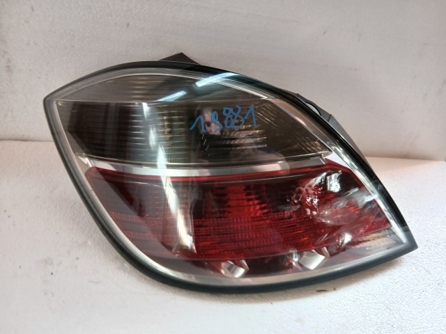 19881 Opel Astra H 2004-2010  Bal hátsó Lámpa Facelift 5 ajtós