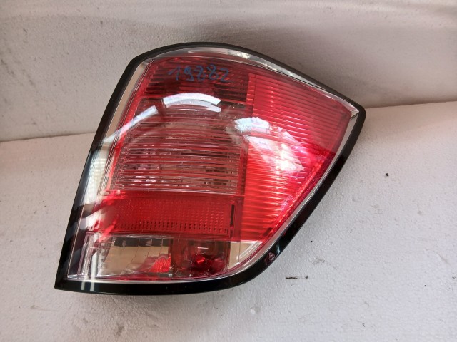 19882 Opel Astra H 2004-2010 kombi Jobb hátsó Lámpa