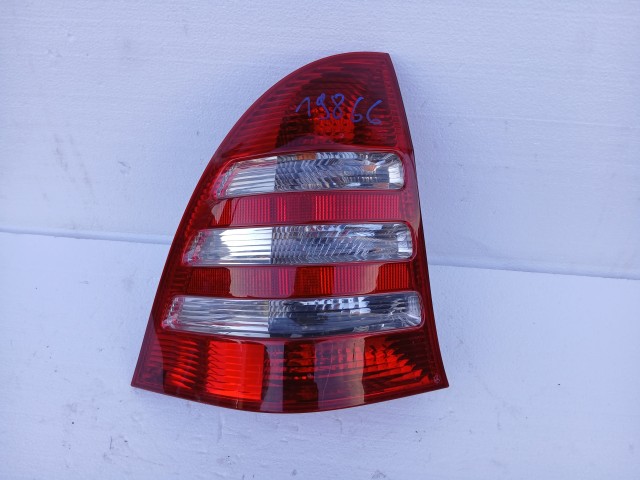 19866 Mercedes Benz C w203 2003-2007 kombi Bal hátsó Lámpa