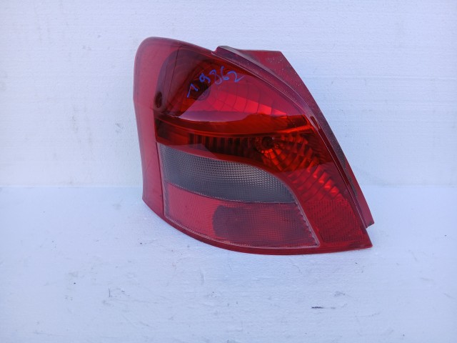 19862 Toyota Yaris II. 2005-2011(xp90) Bal hátsó Lámpa