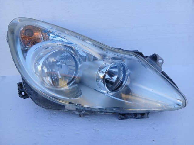 19889 Opel Corsa D 2006-2010 Jobb első Lámpa Fényszóró