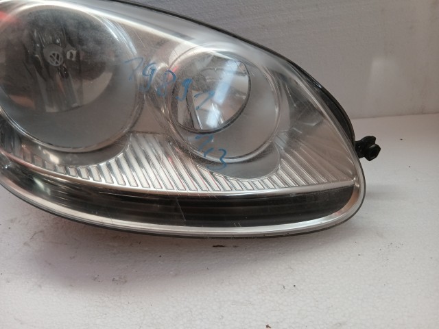 19891 Volkswagen Golf V. 2003-2008 Jobb első Lámpa Fényszóró