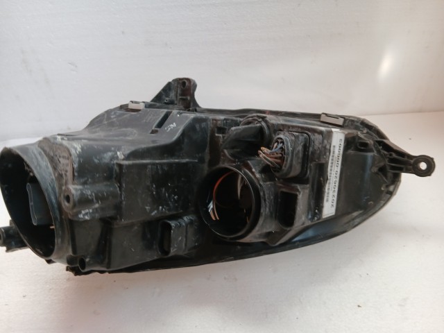 19891 Volkswagen Golf V. 2003-2008 Jobb első Lámpa Fényszóró