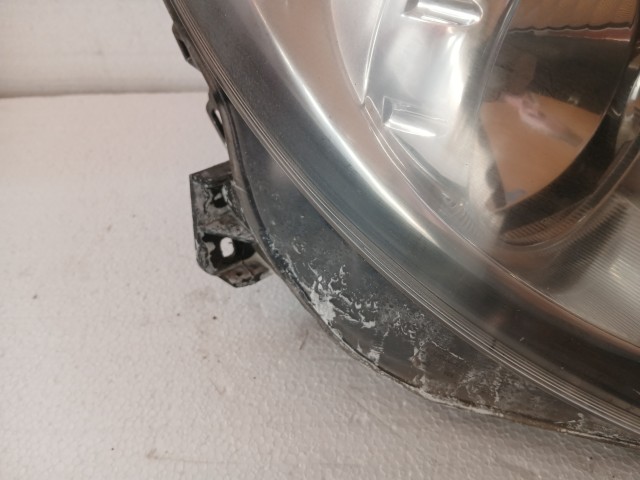 19884 Opel Corsa D 2006-2010 Jobb első Lámpa Fényszóró